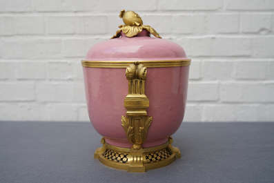 A gilt bronze-mounted monochrome pink bowl and cover, Samson, Paris, 19th C.